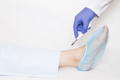 Pros and Cons of Ankle Replacement Surgery